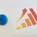 地球と温度上昇を表すグラフ